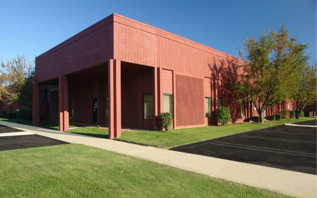 Livonia Commercial Center
